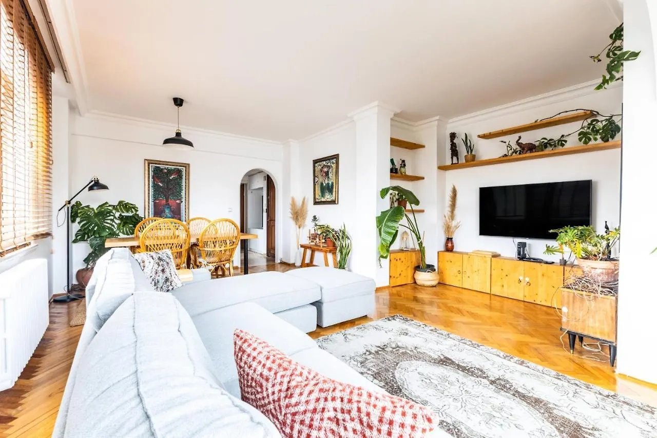Flat W Balcony 10 Min To Toy Museum And Marmaray Apartment Istanbul 0*,  Turkey